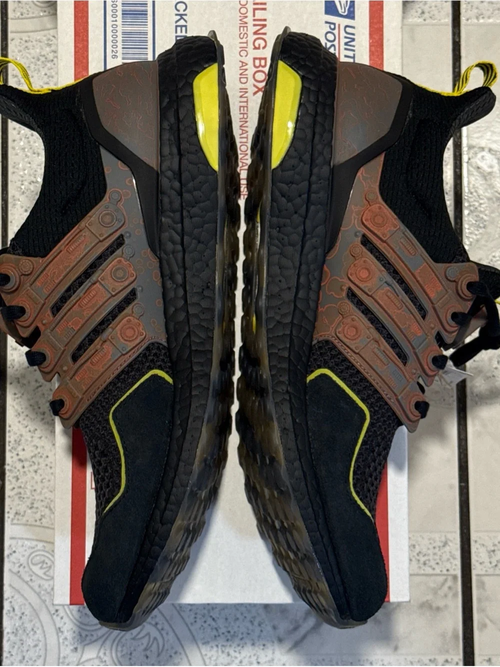 New Adidas x Fortnite UltraBoost 1.0 Battle Bus Shoes Men’s Size 10.5 JQ0718